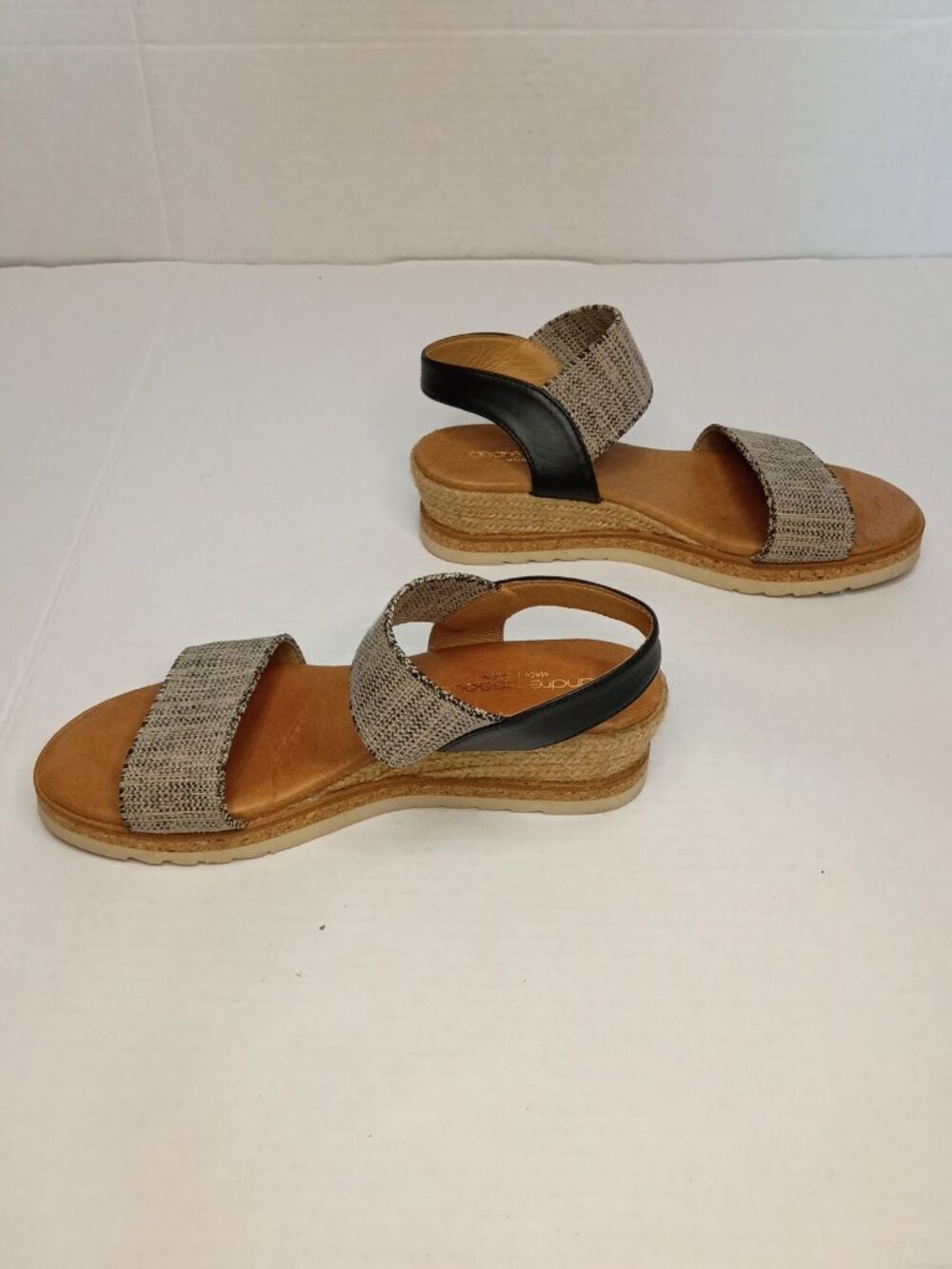 Andre Assous Neveah Black Linen Espadrille Wedge Sandals Size 6 - Picture 5 of 7